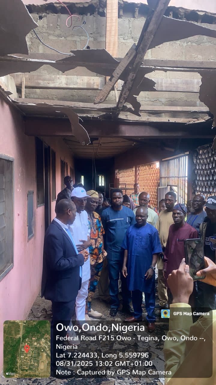 ONDO STATE GOVERNMENT DELEGATION VISITS RUFUS GIWA POLYTECHNIC TO ASSESS DAMAGE FOLLOWING FIRE INCIDENT