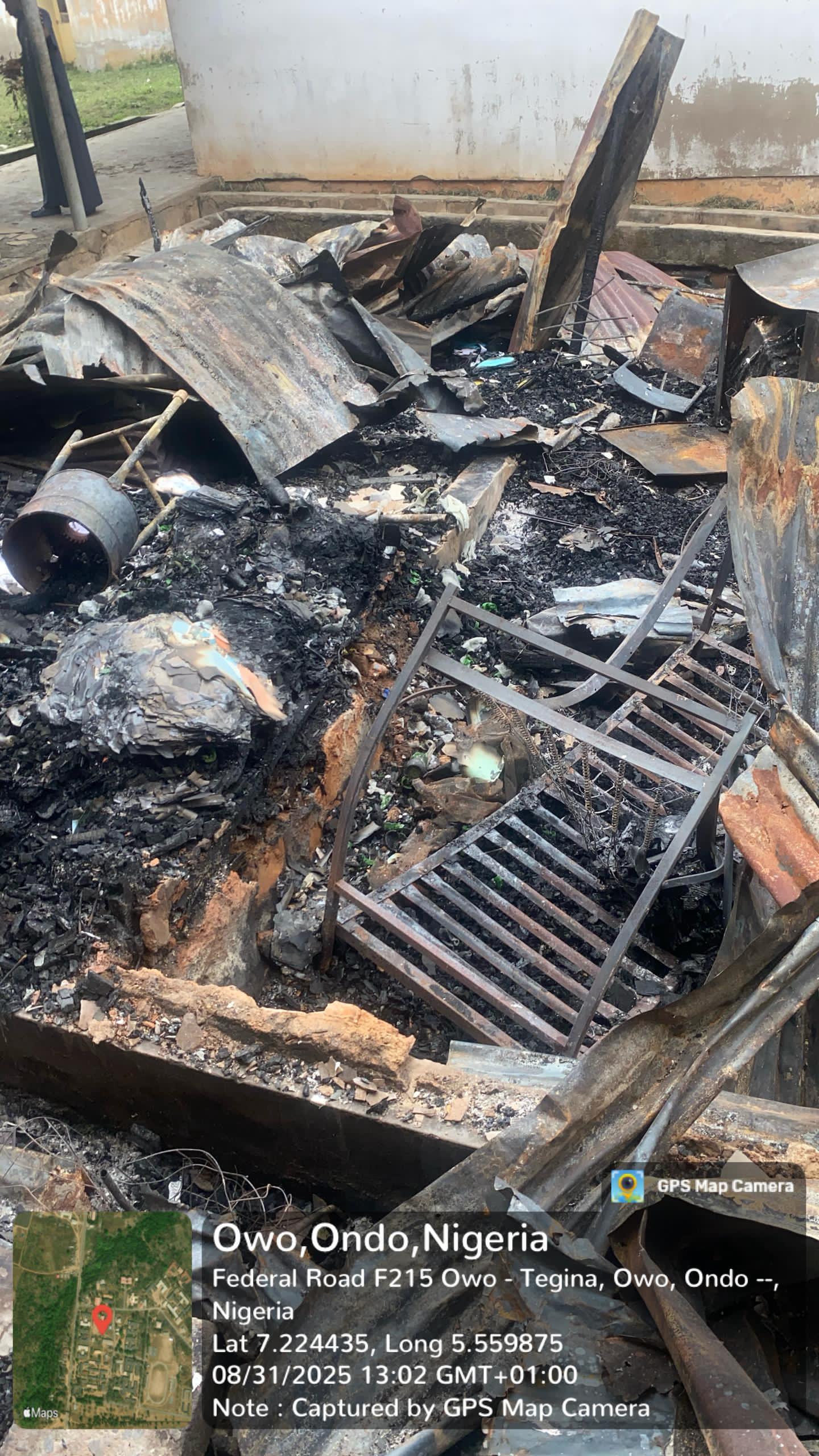 ONDO STATE GOVERNMENT DELEGATION VISITS RUFUS GIWA POLYTECHNIC TO ASSESS DAMAGE FOLLOWING FIRE INCIDENT