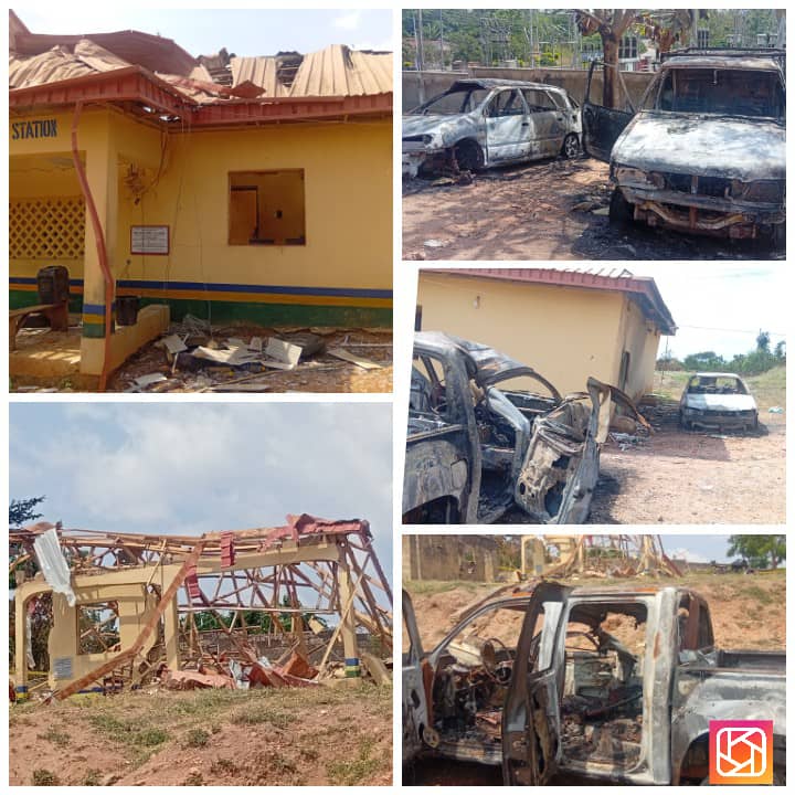 IPELE POLICE STATION ATTACK: GOVERNMENT OFFICIALS VISIT SCENE